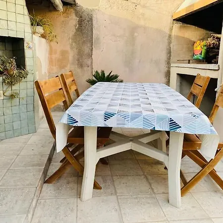 Monolocale In Un Piccolo Paradiso